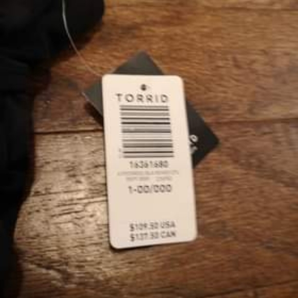 Torrid UNDERWIRE RUCHED RETRO MID-LENGTH SWIM DRESS SZ14/16 DD/DDD - Picture 7 of 9